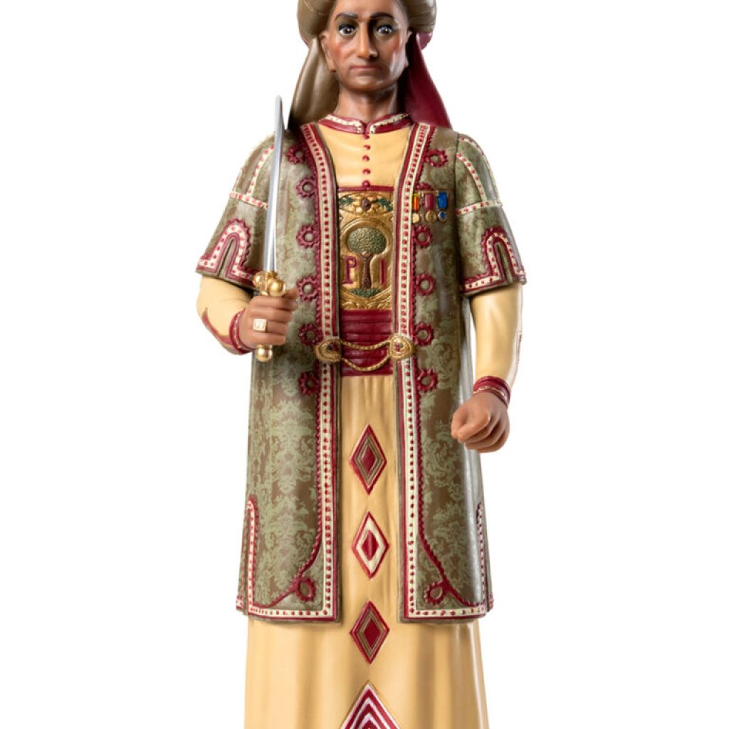 Gegant-del-Pi_fig-nova-WEB01-768x1152
